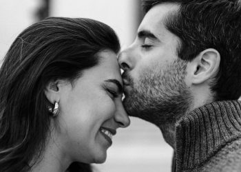 და რომ იცეკვო კარმასთან ვალსი?